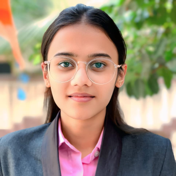 Krisha Bhingradiya - Digital Marketer